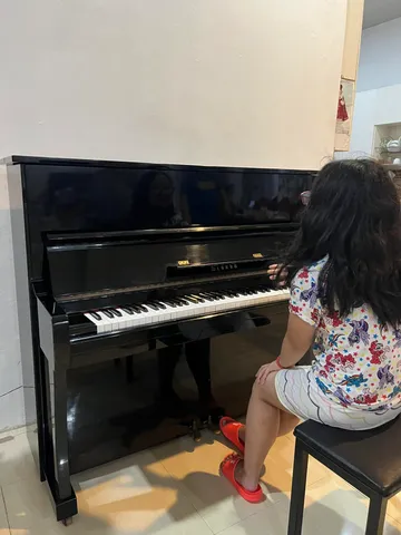 Upright piano · playing check