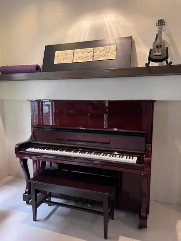 Samick upright piano