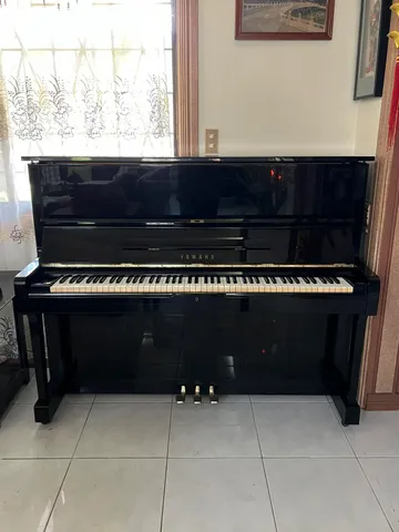 Yamaha upright piano