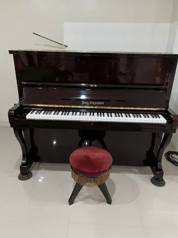 Ballindamm upright piano