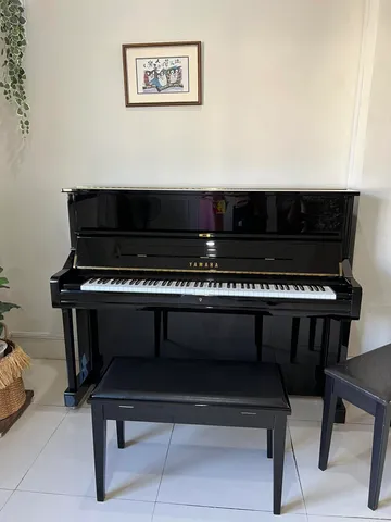 Yamaha upright · service photograph