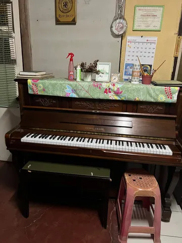 Young Chang upright · home setting