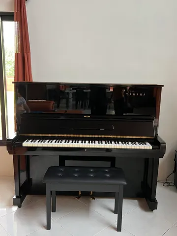Yamaha upright · room placement