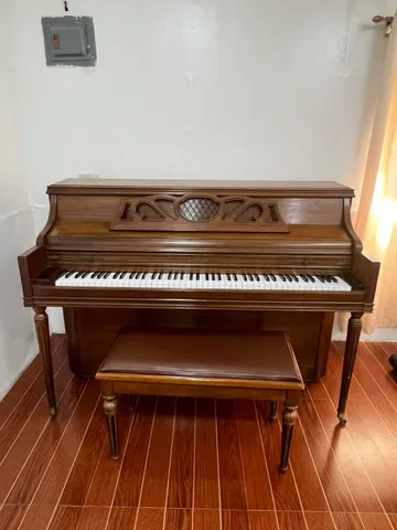 Kimball console piano