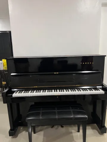 Yamaha upright & bench